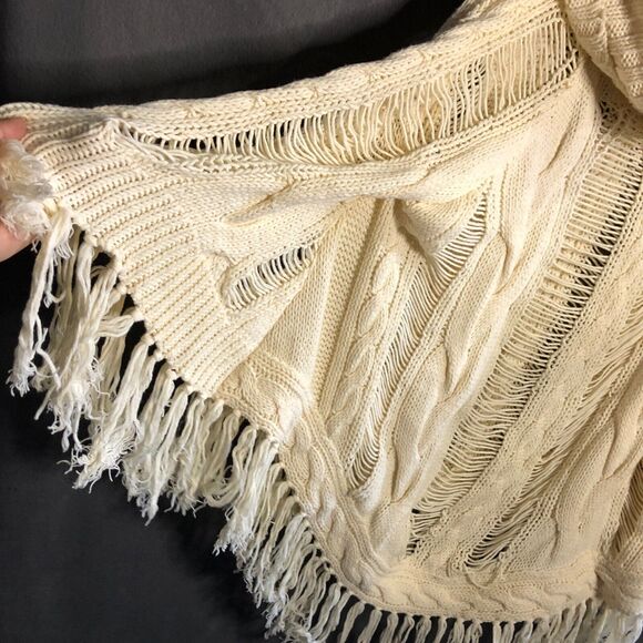 haute hippie Mesh Knit poncho os beige knit boho knit onesize m l Sweater to - Picture 3 of 12